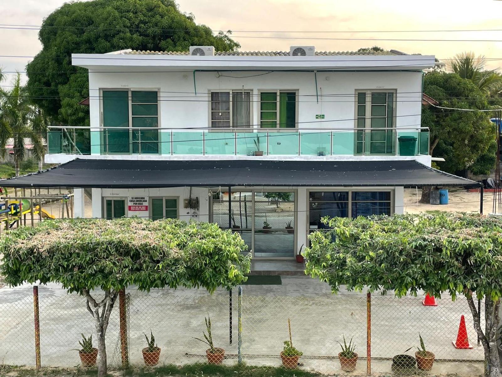 Cabañas Melany Coveñas Exterior foto